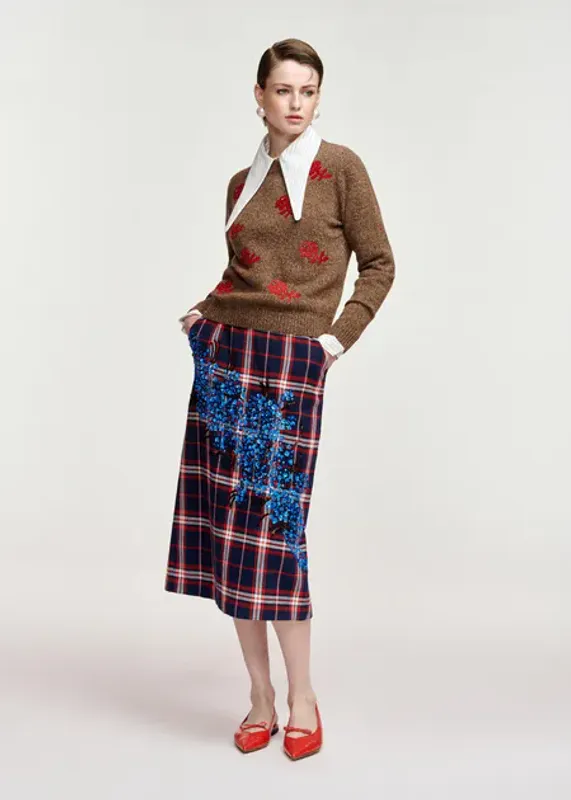 Korine Embroidered Pullover Camel Club Brown/Red Essentiel Antwerp